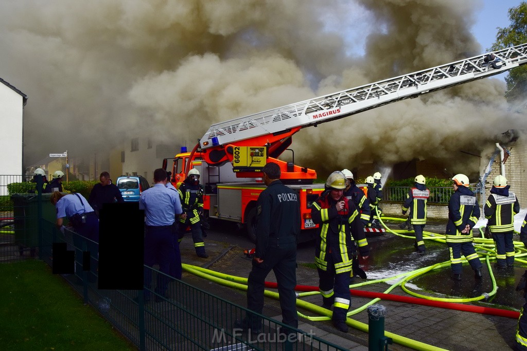 Feuer 2 Y Explo Koeln Hoehenhaus Scheuerhofstr P0078.JPG - Miklos Laubert